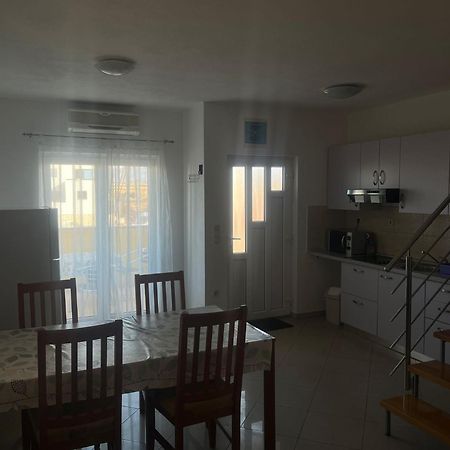 Apartments Iva Povljana Eksteriør billede