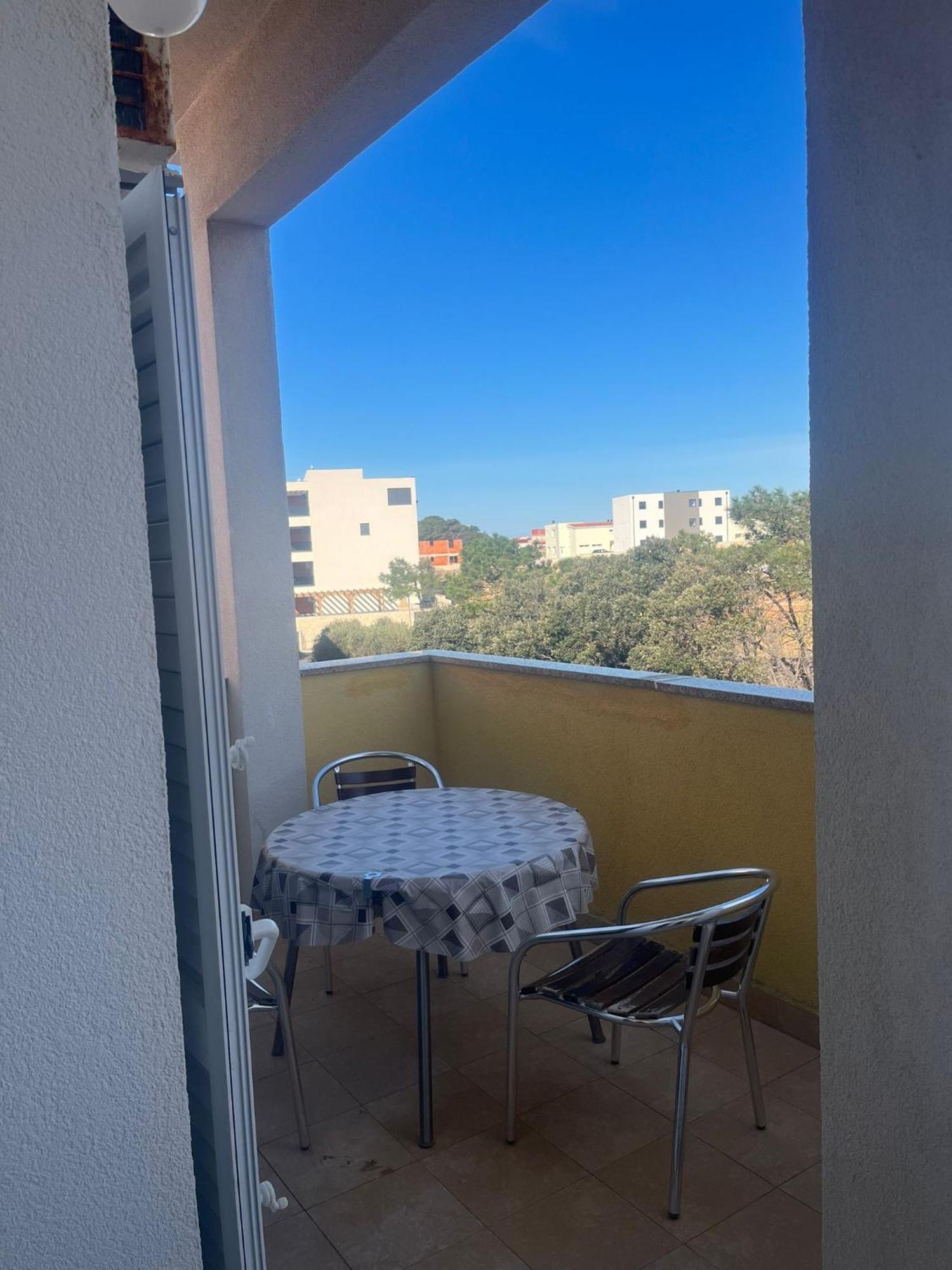 Apartments Iva Povljana Eksteriør billede